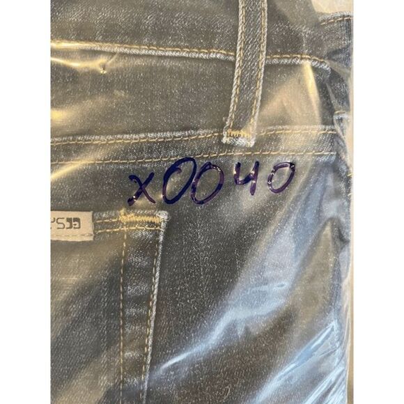 Joe's Jeans High Rise Cuff Crop Jeans Dark Medium Wash Size 32 - Picture 14 of 14